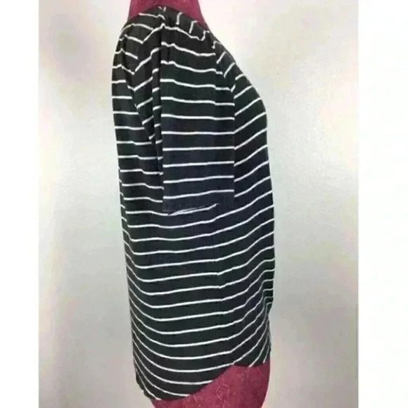 H&M Basic Top Size Medium Gray White Stripes - Picture 5 of 8